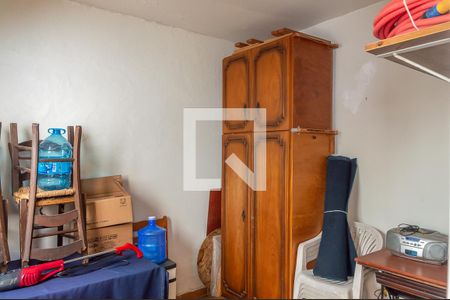 Casa à venda com 185m², 3 quartos e 2 vagasQuarto de Serviço