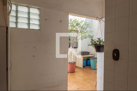 Casa à venda com 185m², 3 quartos e 2 vagasÁrea de Serviço