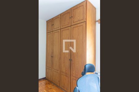 Casa à venda com 185m², 3 quartos e 2 vagasQuarto 3