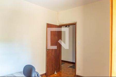 Casa à venda com 185m², 3 quartos e 2 vagasQuarto 3