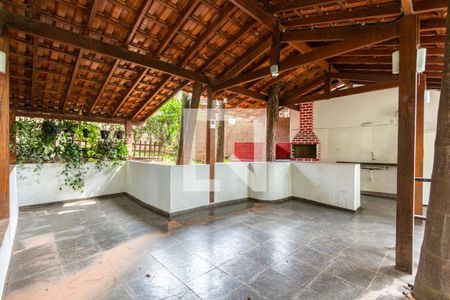 Apartamento para alugar com 57m², 2 quartos e 1 vaga Apartamento para alugar com 57m², 2 quartos e 1 vagaÁrea comum - Churrasqueira