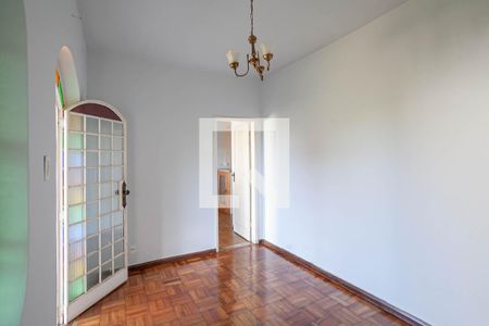 Sala de casa para alugar com 2 quartos, 150m² em Santa Ines, Belo Horizonte