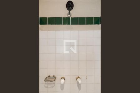 Apartamento à venda com 80m², 2 quartos e 1 vaga Apartamento à venda com 80m², 2 quartos e 1 vagaBanheiro