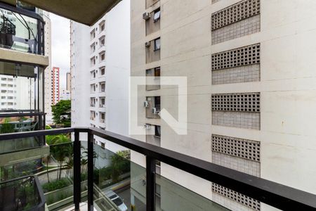 Varanda de apartamento à venda com 2 quartos, 80m² em Vila Nova Conceição, São Paulo