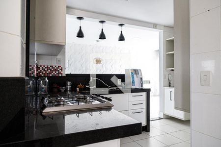 Apartamento para alugar com 260m², 3 quartos e 3 vagas Apartamento para alugar com 260m², 3 quartos e 3 vagasDetalhe cozinha