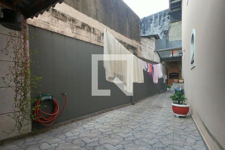 Casa à venda com 225m², 3 quartos e 6 vagasÁrea de Serviço