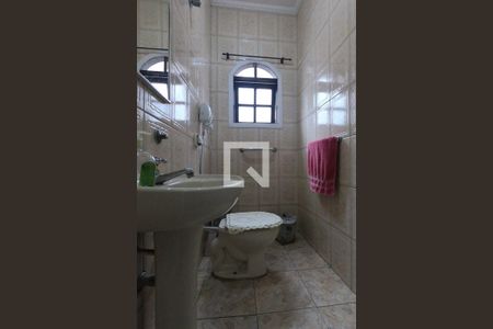 Lavabo de casa para alugar com 3 quartos, 225m² em Jardim Leila, Guarulhos
