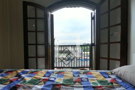 Casa à venda com 225m², 3 quartos e 6 vagasSuite 