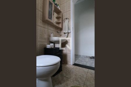 Casa à venda com 225m², 3 quartos e 6 vagasBanheiro