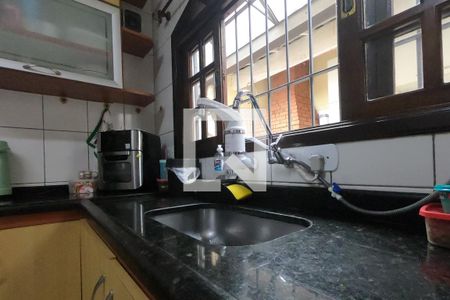 Casa à venda com 225m², 3 quartos e 6 vagasCozinha