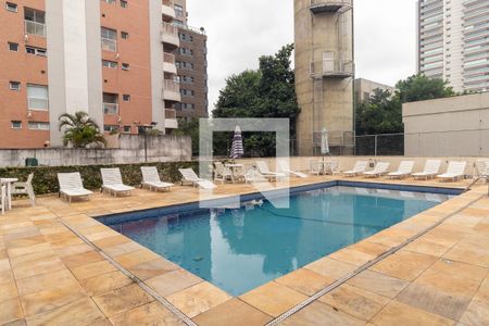 Apartamento para alugar com 83m², 1 quarto e 2 vagasÁrea comum - Piscina