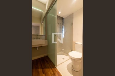 Apartamento para alugar com 83m², 1 quarto e 2 vagasBanheiro social