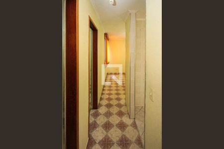 Corredor de apartamento para alugar com 2 quartos, 50m² em Cidade Satélite Santa Bárbara, São Paulo