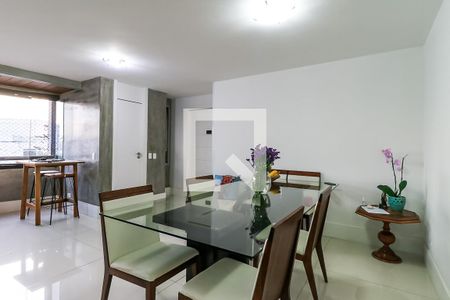 Sala de apartamento à venda com 4 quartos, 160m² em Jardim Ampliação, São Paulo