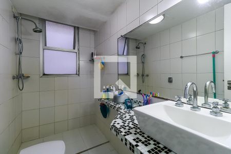 Apartamento para alugar com 160m², 4 quartos e 2 vagasBanheiro dos Quartos