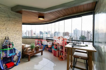 Varanda de apartamento à venda com 4 quartos, 160m² em Jardim Ampliação, São Paulo