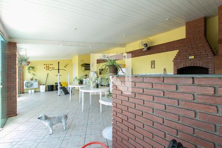 Casa à venda com 128m², 3 quartos e 3 vagas Casa à venda com 128m², 3 quartos e 3 vagasEspaço Gourmet