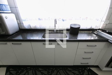 Casa à venda com 128m², 3 quartos e 3 vagas Casa à venda com 128m², 3 quartos e 3 vagasDetalhe cozinha