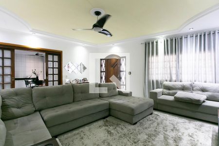 Sala de casa à venda com 3 quartos, 128m² em Cidade Antônio Estevão de Carvalho, São Paulo