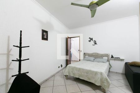 Casa à venda com 128m², 3 quartos e 3 vagas Casa à venda com 128m², 3 quartos e 3 vagasSuite 3