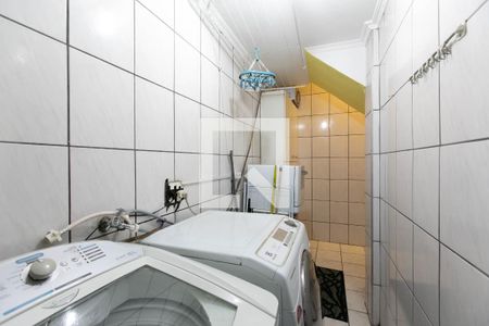 Casa à venda com 128m², 3 quartos e 3 vagas Casa à venda com 128m², 3 quartos e 3 vagasÁrea de Serviço