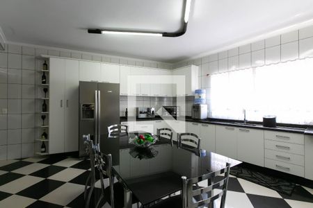 Casa à venda com 128m², 3 quartos e 3 vagas Casa à venda com 128m², 3 quartos e 3 vagasCozinha