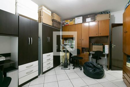 Casa à venda com 128m², 3 quartos e 3 vagas Casa à venda com 128m², 3 quartos e 3 vagasQuarto