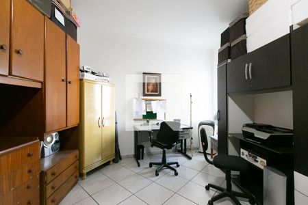 Casa à venda com 128m², 3 quartos e 3 vagas Casa à venda com 128m², 3 quartos e 3 vagasQuarto