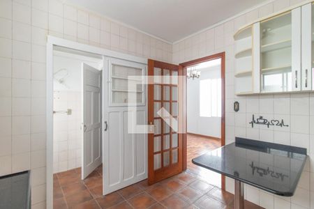 Cozinha e Área de Serviço de apartamento para alugar com 3 quartos, 100m² em Cidade Baixa, Porto Alegre