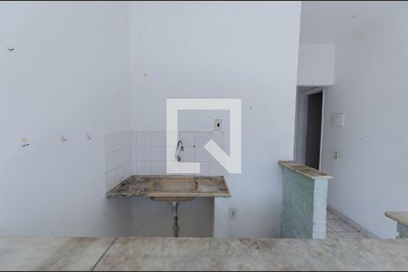 Cozinha de kitnet/studio para alugar com 1 quarto, 30m² em Badu, Niterói