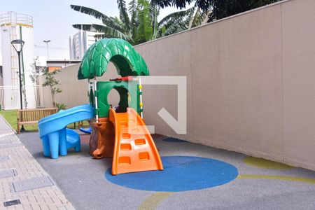 Apartamento à venda com 43m², 2 quartos e sem vagaÁrea Comum - Playground