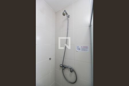 Apartamento para alugar com 58m², 2 quartos e 1 vagaDetalhe banheiro