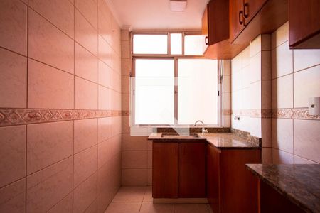 Apartamento para alugar com 50m², 2 quartos e sem vaga Apartamento para alugar com 50m², 2 quartos e sem vagaCozinha e Área de Serviço