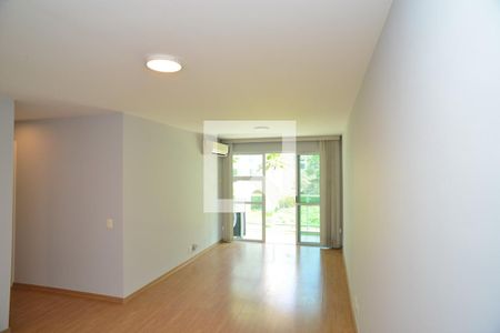 Sala de apartamento para alugar com 2 quartos, 105m² em Barra da Tijuca, Rio de Janeiro