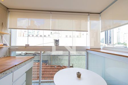 Varanda de kitnet/studio para alugar com 1 quarto, 35m² em Santa Cecília, São Paulo