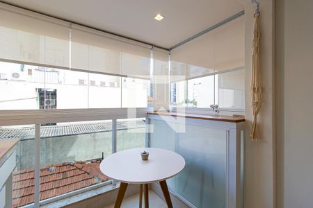 Varanda de kitnet/studio para alugar com 1 quarto, 35m² em Santa Cecília, São Paulo