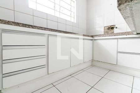 Casa para alugar com 200m², 3 quartos e 2 vagasCozinha