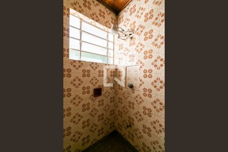 Casa para alugar com 200m², 3 quartos e 2 vagasBanheiro