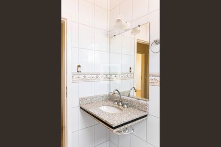 Apartamento para alugar com 150m², 4 quartos e 2 vagasBanheiro Social