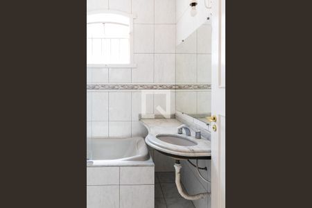 Apartamento para alugar com 150m², 4 quartos e 2 vagasBanheiro da Suíte 2