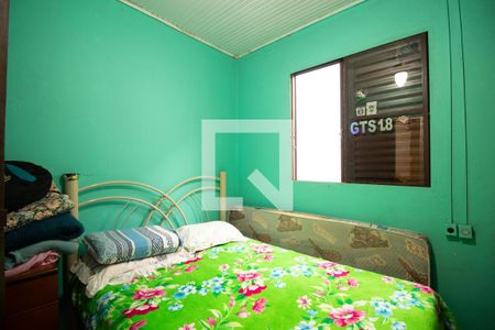 Quarto 2 de casa à venda com 2 quartos, 84m² em Cristal, Porto Alegre