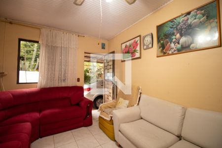 Sala de casa à venda com 2 quartos, 84m² em Cristal, Porto Alegre