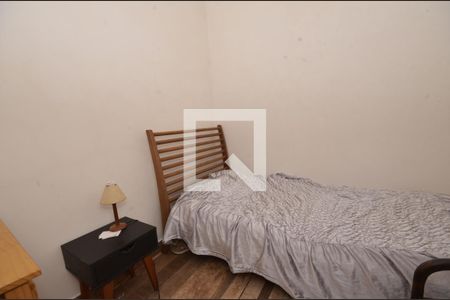 Casa à venda com 550m², 5 quartos e 2 vagasQuarto de Serviço 1