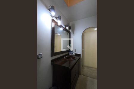 Casa à venda com 501m², 3 quartos e 4 vagas Casa à venda com 501m², 3 quartos e 4 vagasBanheiro da Suíte