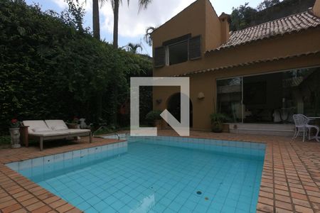 Piscina de casa à venda com 3 quartos, 501m² em Jardim Guedala, São Paulo