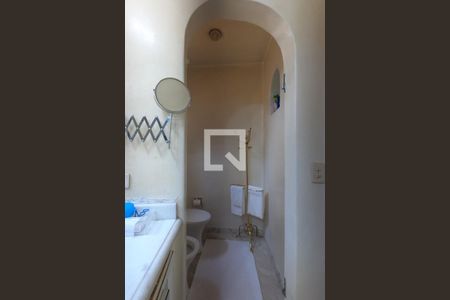 Casa à venda com 501m², 3 quartos e 4 vagas Casa à venda com 501m², 3 quartos e 4 vagasBanheiro da Suíte