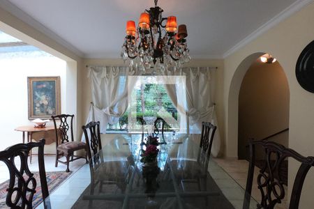 Casa à venda com 501m², 3 quartos e 4 vagas Casa à venda com 501m², 3 quartos e 4 vagasSala Jantar