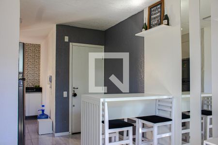 Sala de apartamento à venda com 2 quartos, 41m² em Estância Velha, Canoas