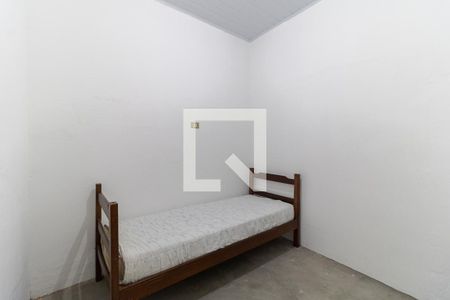 Quarto 2 de casa para alugar com 2 quartos, 60m² em Jardim Patente Novo, São Paulo