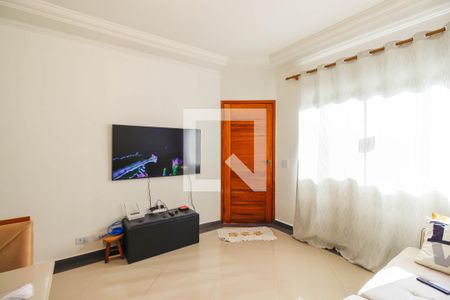 Sala de casa de condomínio para alugar com 2 quartos, 107m² em Vila Esperança, São Paulo